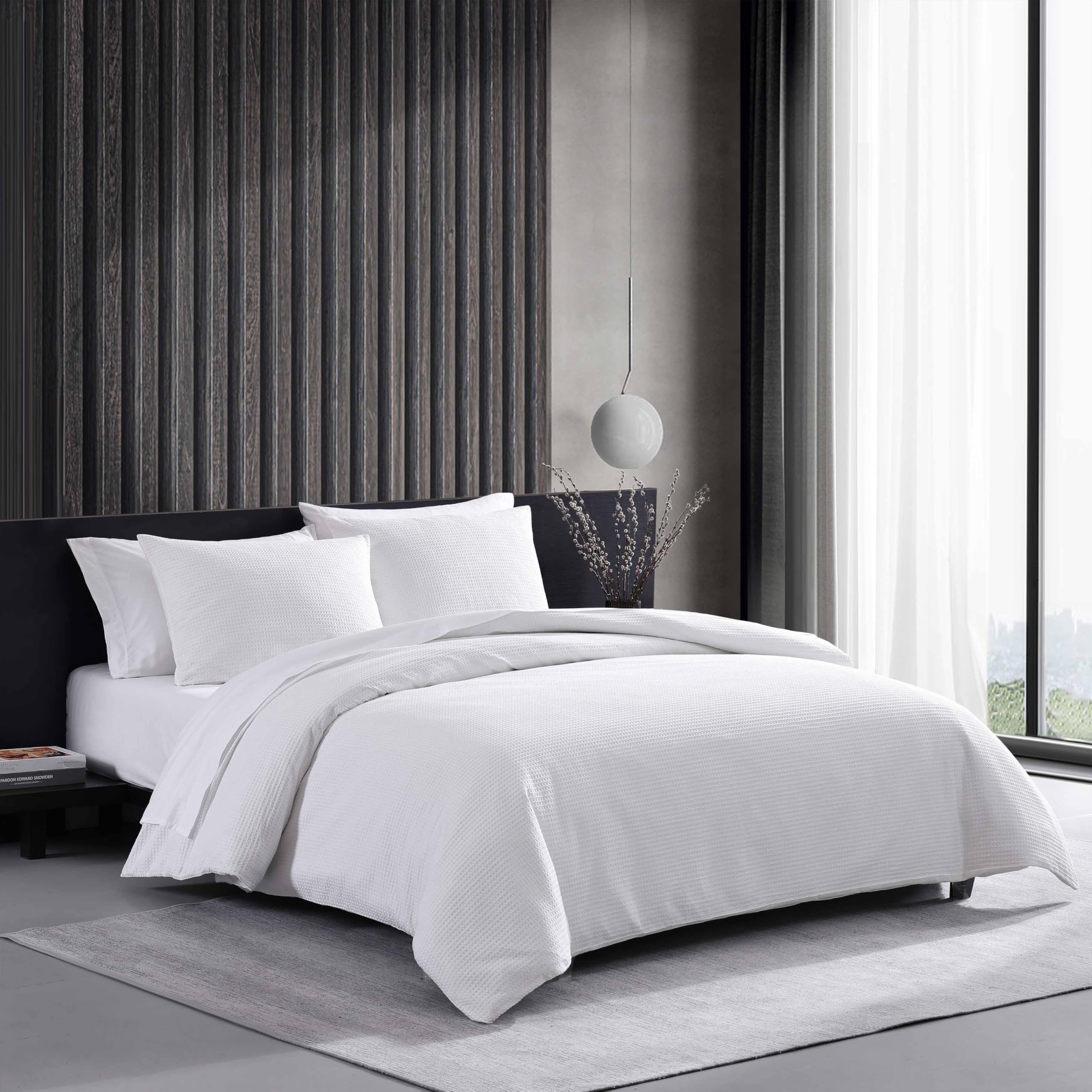Vera Wang - Queen Comforter Set, Luxury Cotton Bedding With Matching Shams, Medium Weight & Ideal For All Seasons (Waffle Pique